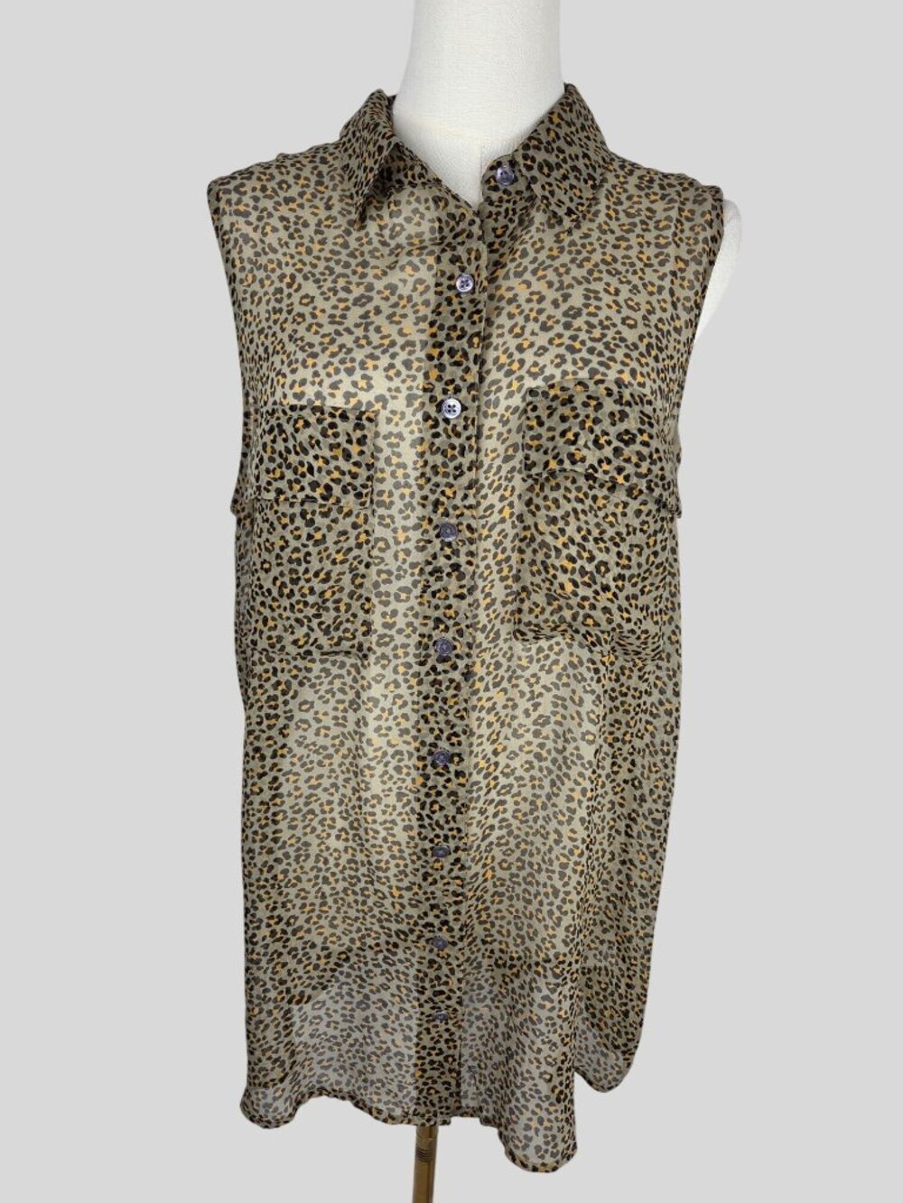 Equipment Femme Silk Blouse L Leopard Animal Print Sleeveless Button Front Shirt